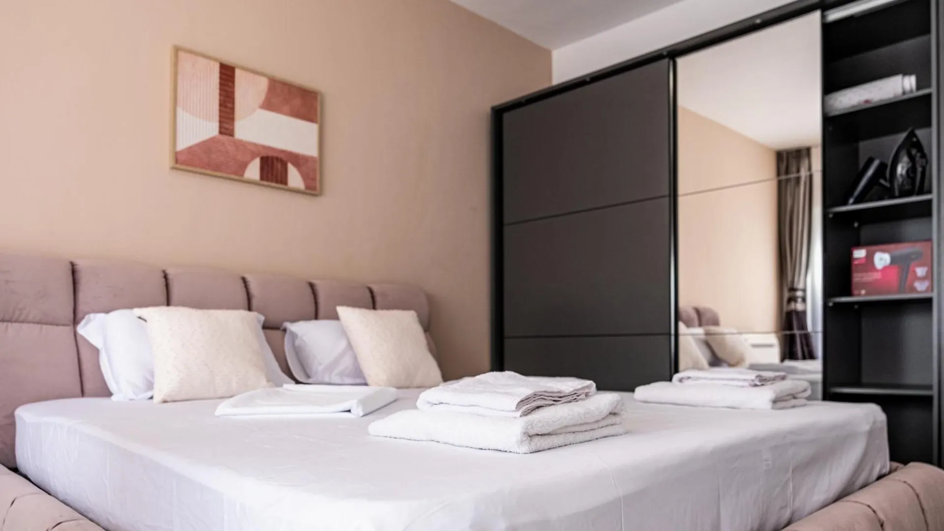 Black Sea Spacious 3Br Apartment Varna